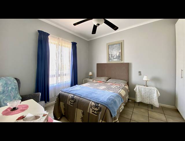 3 BEDROOM HOUSE FOR SALE IN DWARSKERSBOS